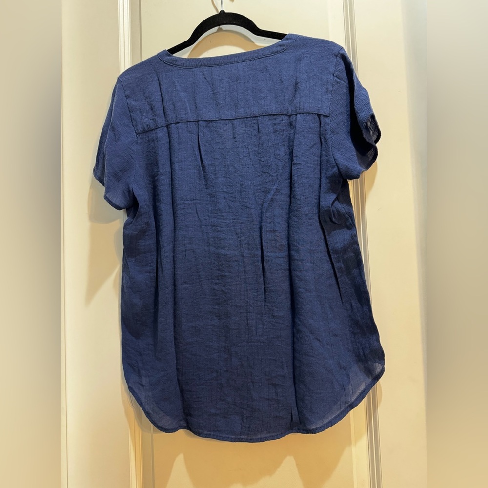 Liz Claiborne Blue Split Vneck Beaded Top Large Short Sleeves Front Tie Pleated - Picture 6 of 6